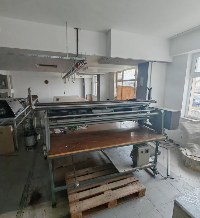 închiriez linie confectii sau spatiu