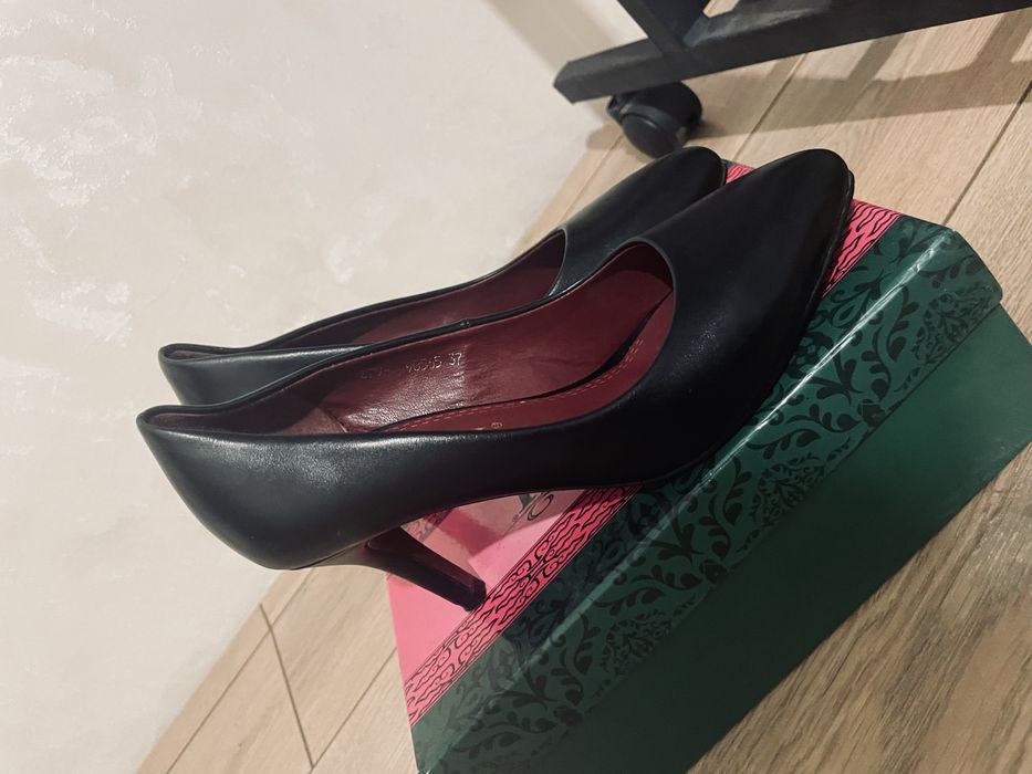 Продам туфли