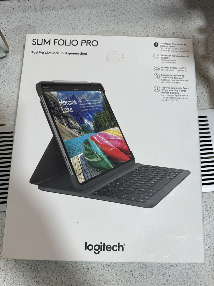 Tableta Slim Folio Pro sigilata pentru ipad pro