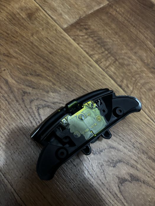 Закопчалка за жабка мерцедес w211