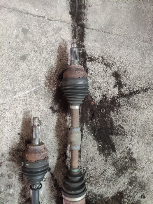 Полуоски за Мазда 3 1.6i