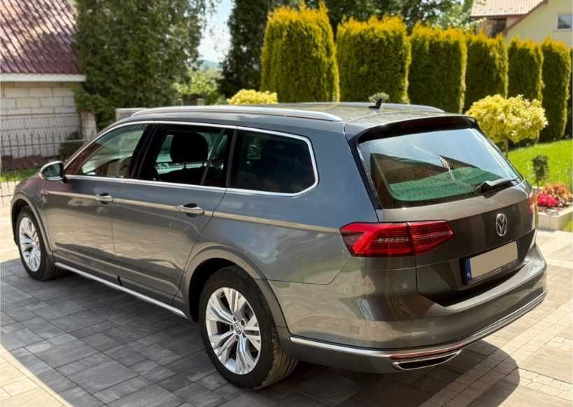 Vând Volkswagen Passat B8 Alltrack