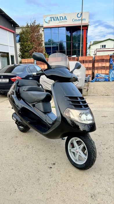 Piaggio hexagon 125 LX