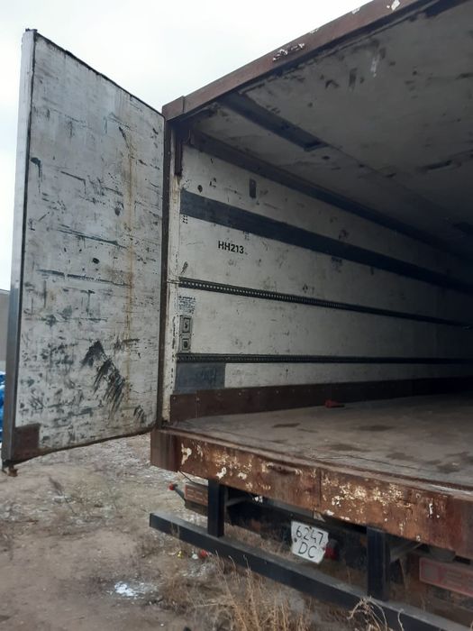 Прицеп термо продается