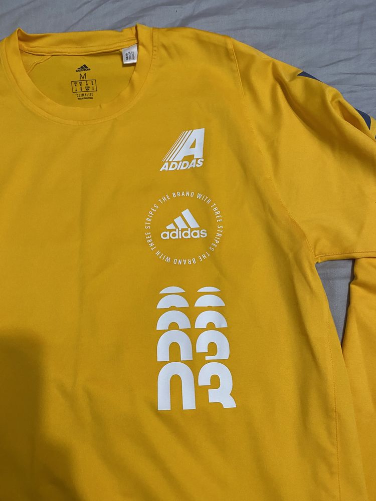 Оригинална блуза Adidas