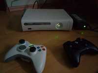 Consolă Xbox 360 +11 jocuri