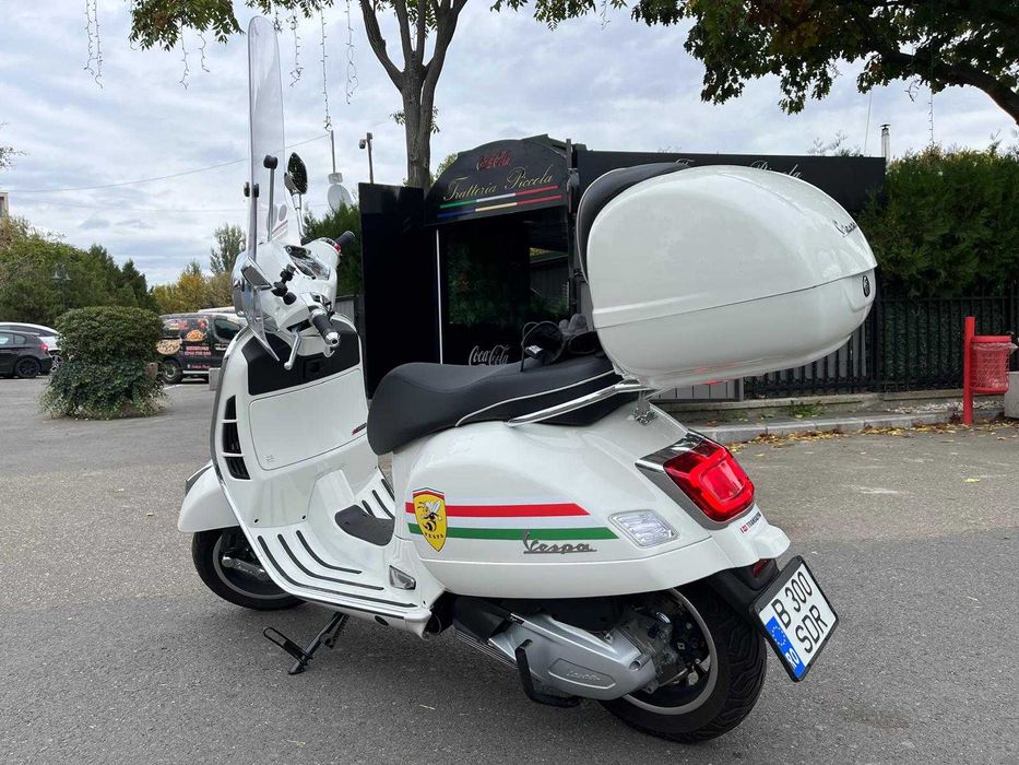 Vespa 300 gts super 2024