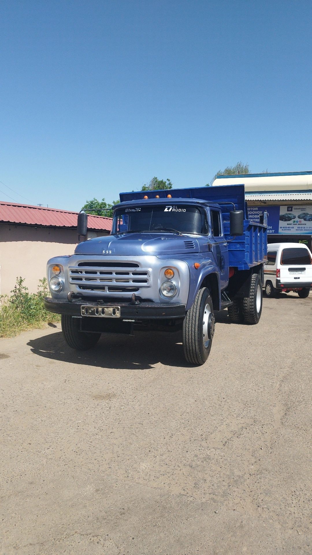 Samasval  zil sotiladi srochna