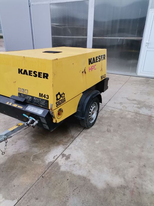 Пътностроителен компресор KAESER M43