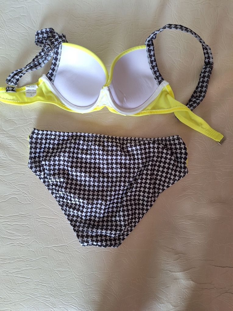 Costum de baie dama