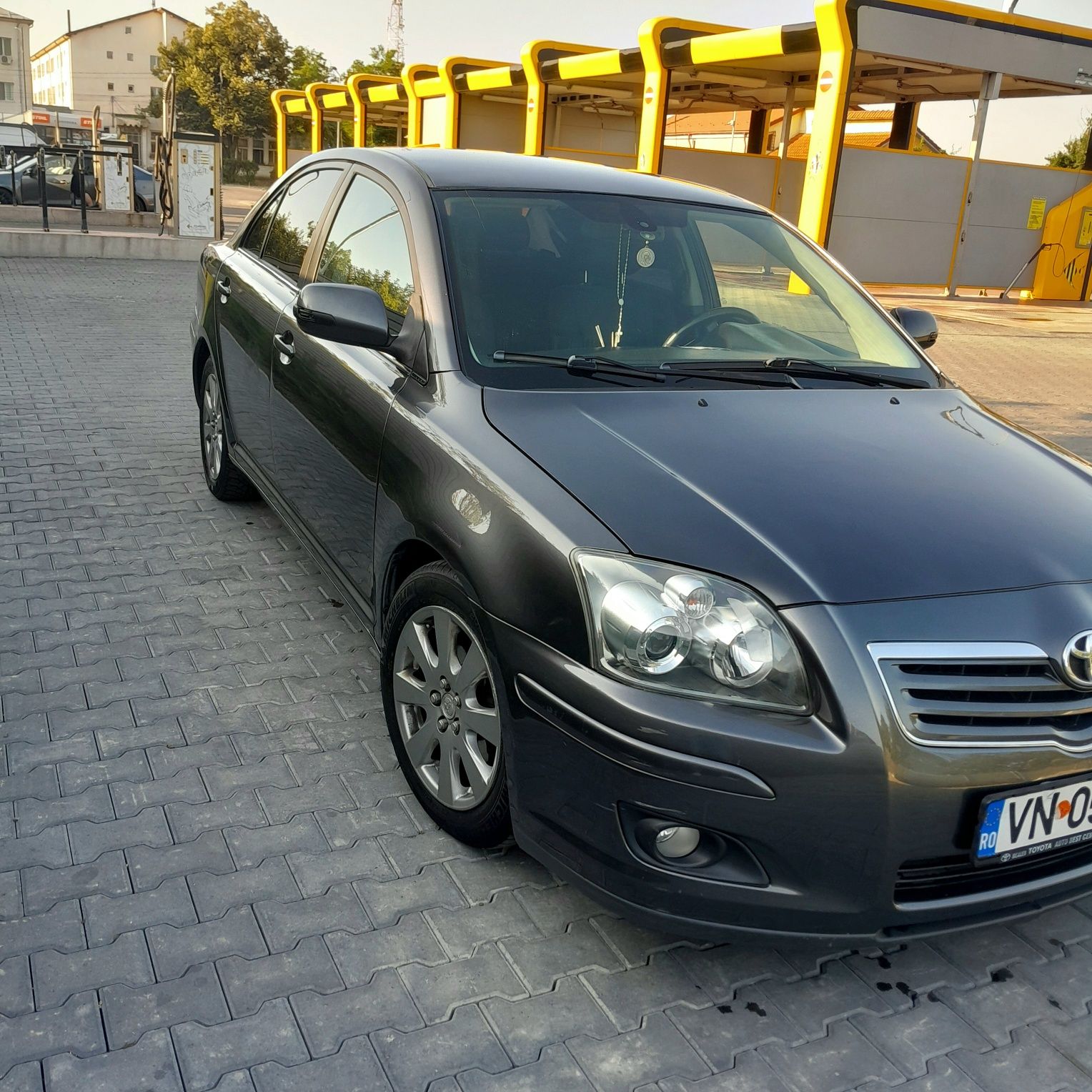 Autoturisme Toyota avensis