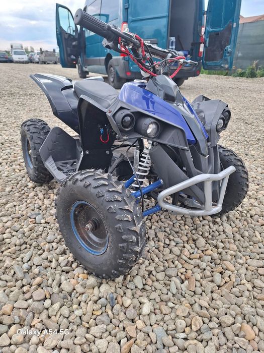 Vând ATV electric