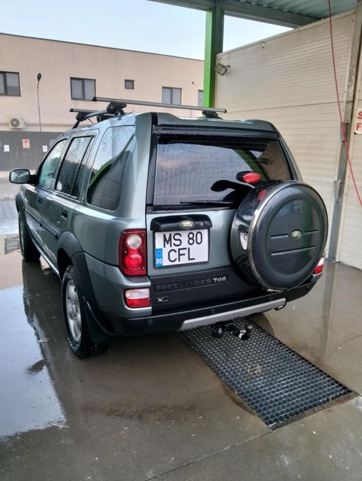 Vând land rover frilander
