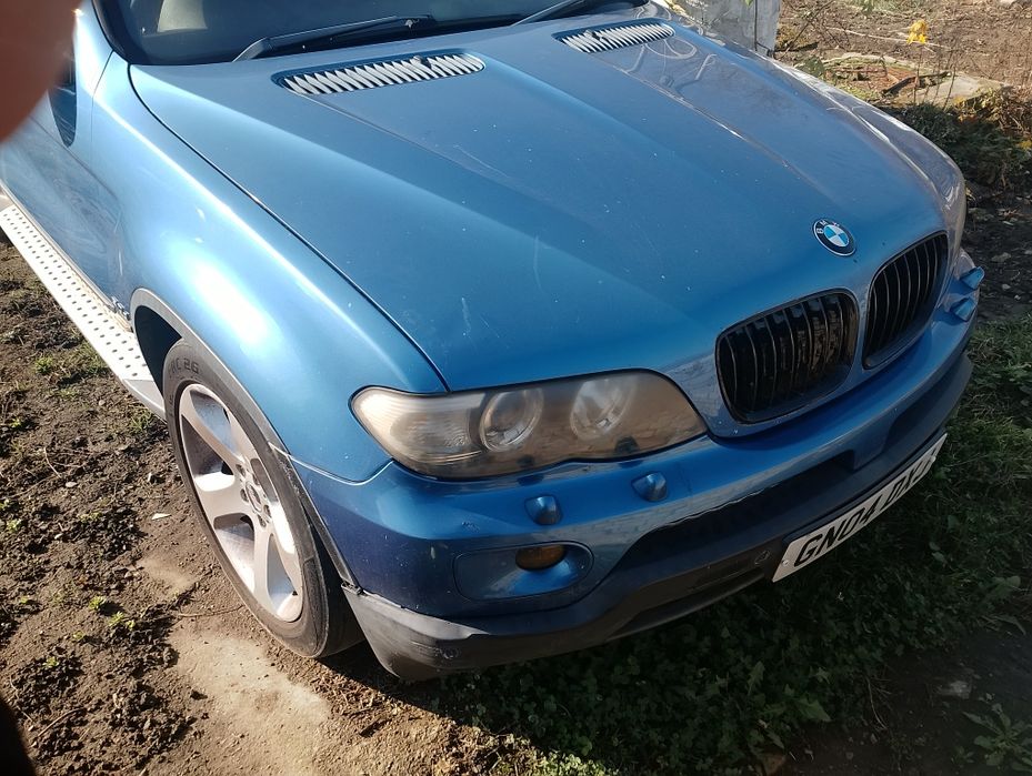 Dezmembrez BMW X5 2004
