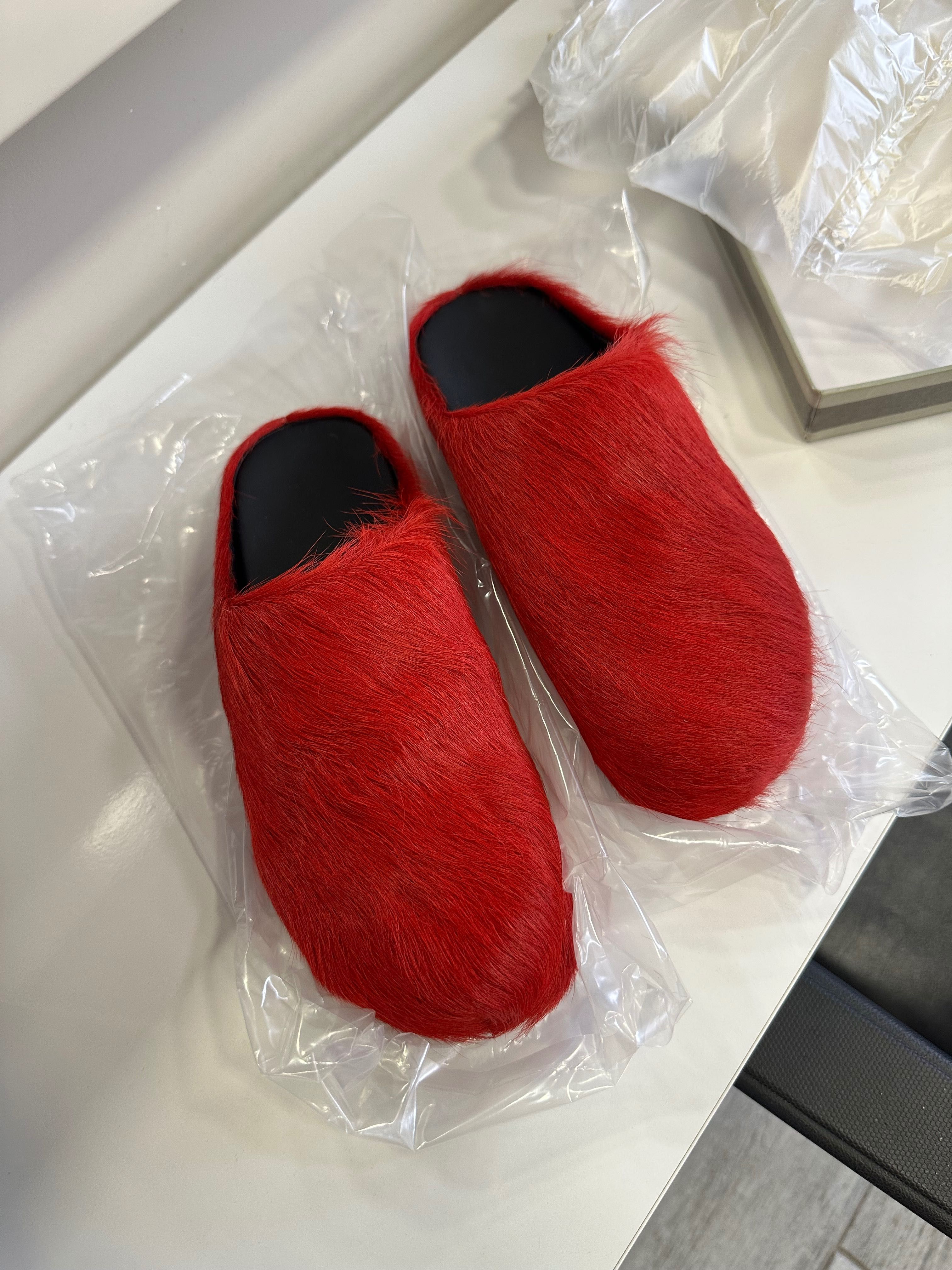 Дамски чехли с косъм Marni