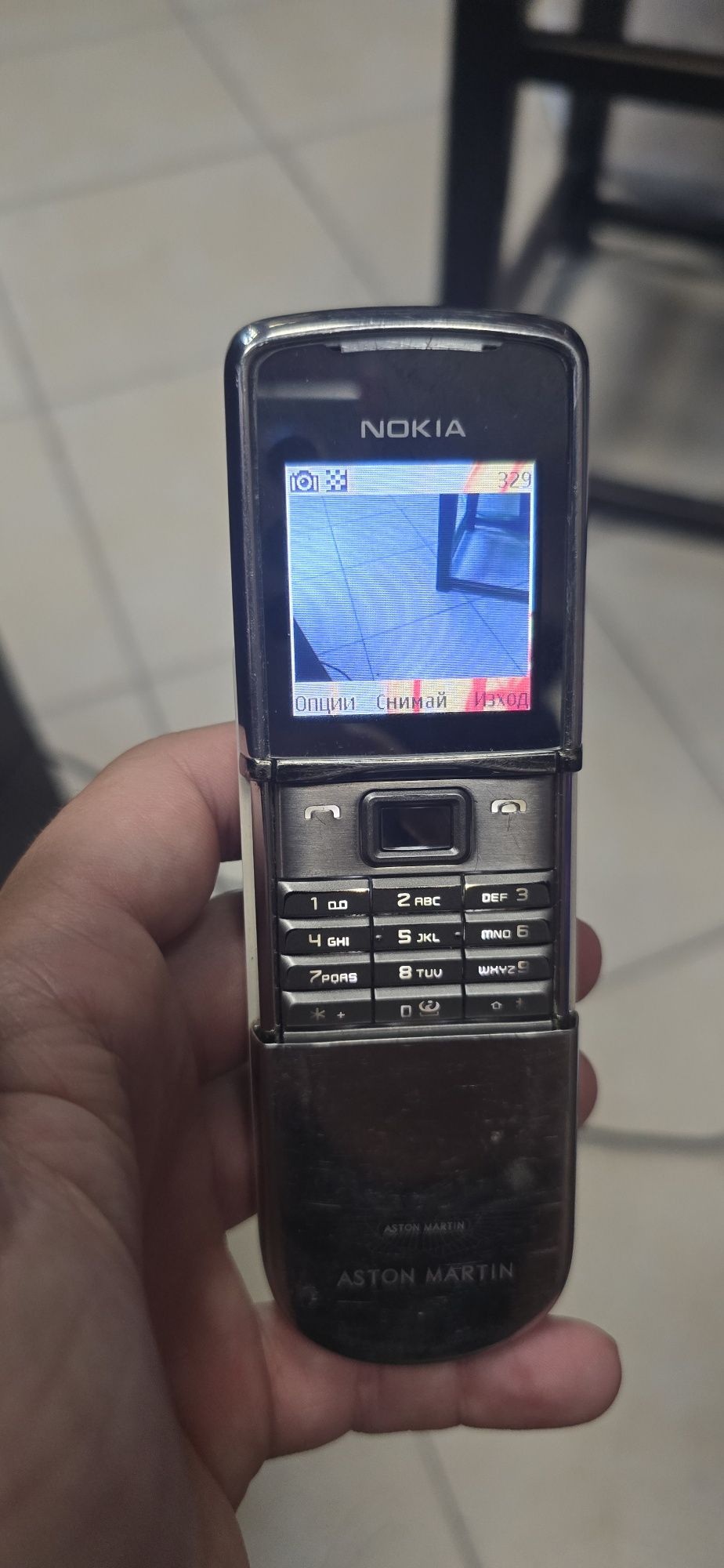 Nokia 8800 Classic и Nokia 8800 Sirocco
