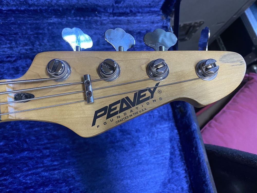 Vand chitara bass Peavey made in USA