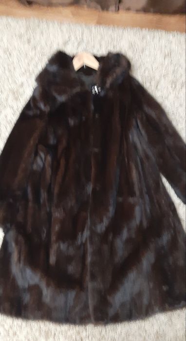 Продам норковую шубку( трапеция)