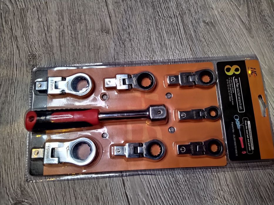 SET 8 Chei Profesionale Inelare Articulate cu Clichet