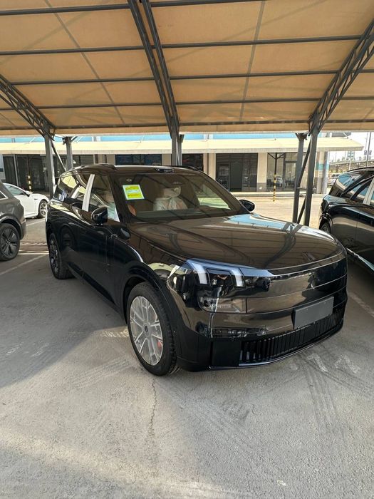 ** Lynk co 900 masla
2.0 Turbo
Ultra
Qoraga-apelsin
70000$

Lynk