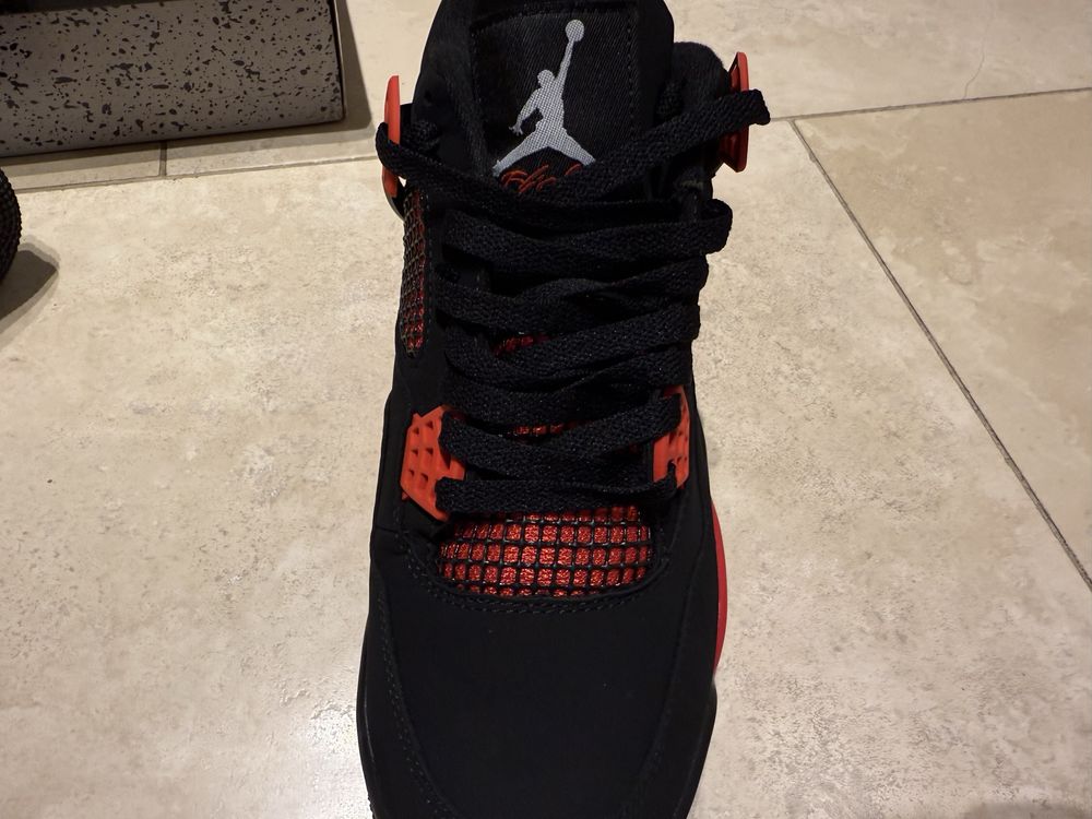 Jordan 4 Red Thunder / 2025