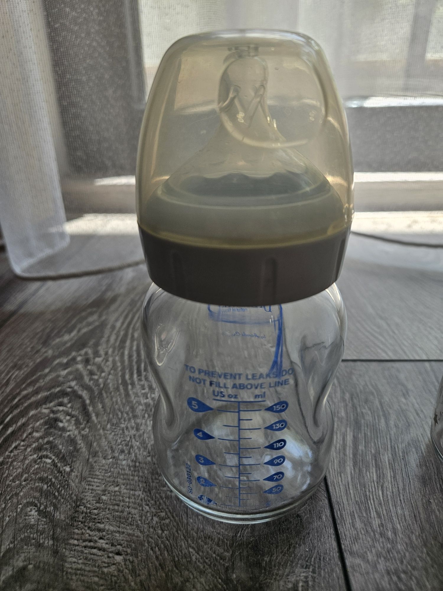 Стъклени шишета Nuk и Dr Brown’s – 240 и 150 мл + подарък