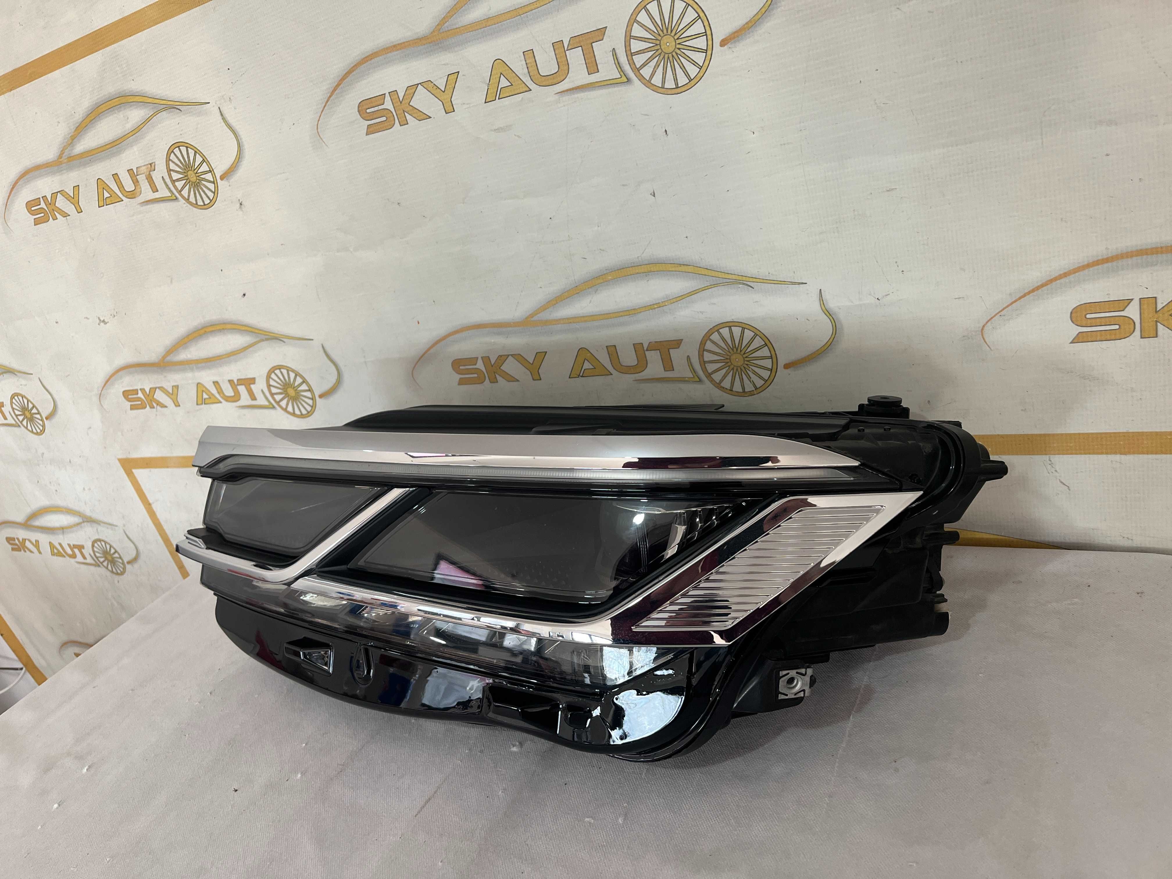 Far stanga full led Vw Touareg CR7 dupa 2018 Europa original