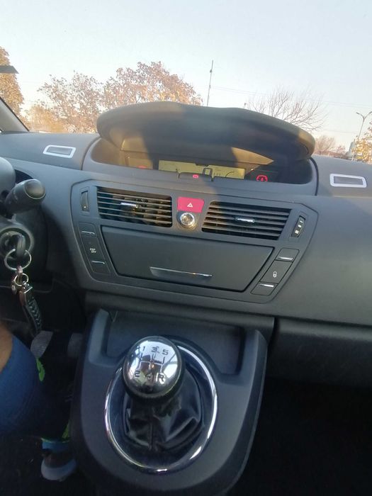 Citroen C4 I Picasso (Phase II, 2010), 1.6 HDI