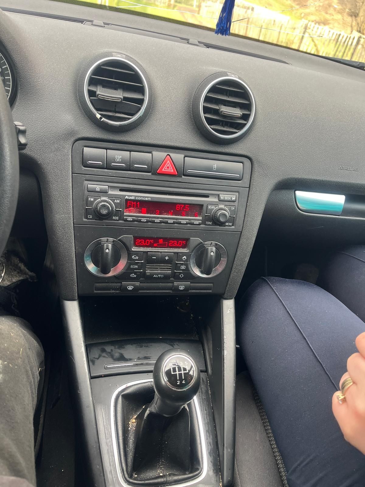 Vând audi a3.        ,