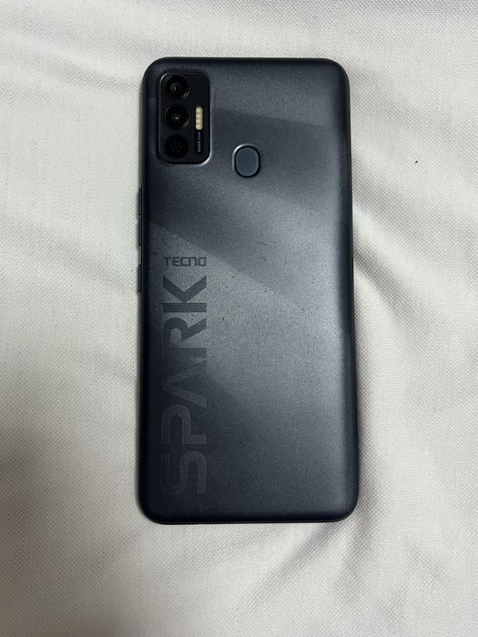 Продам tecno spark 7