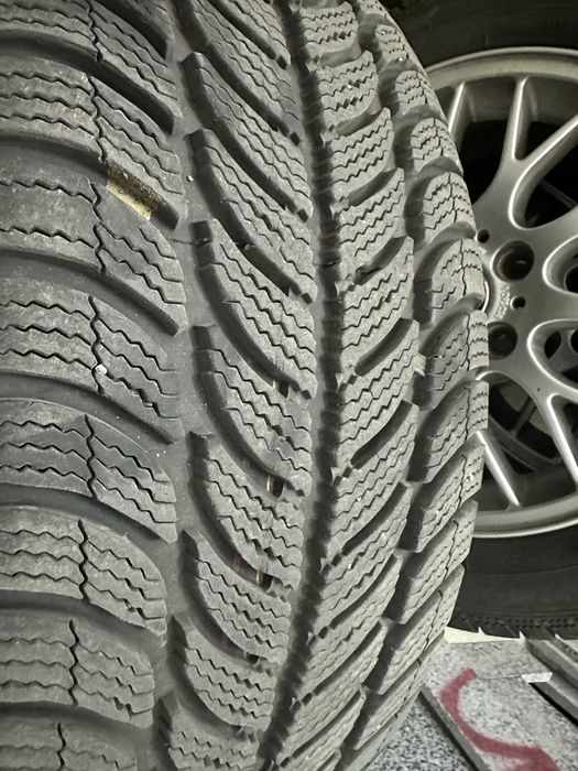 Jante + cauciucuri de iarna R16
