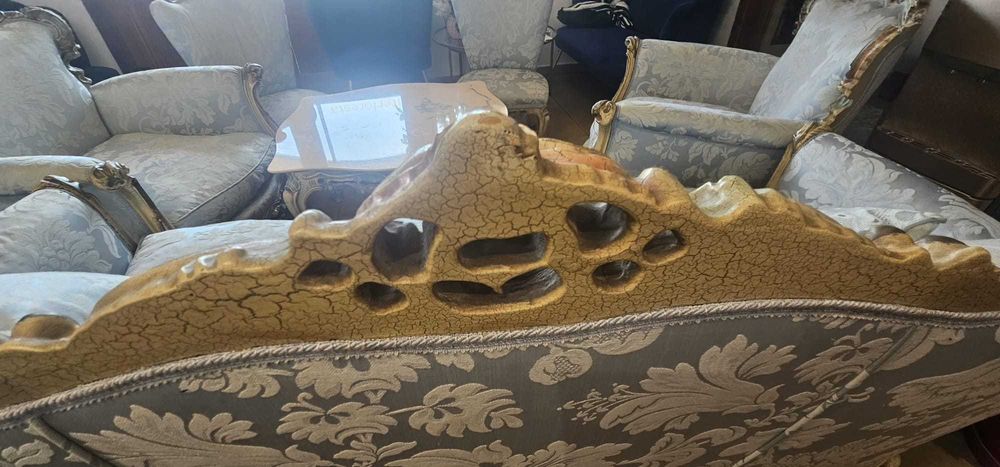 Canapea superba in stil venetian cu 4 fotolii impecabila!