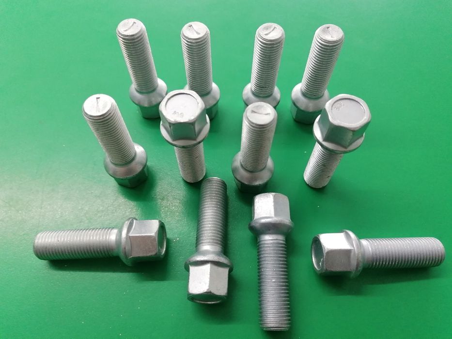 Prezoane Mercedes lungi și standard pt. jante aliaj si distanțiere.