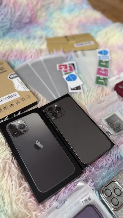 Iphone 13 pro max 256 gb cu accesorii