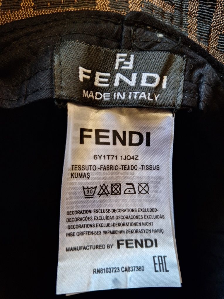 Шапка за плажа Fendi