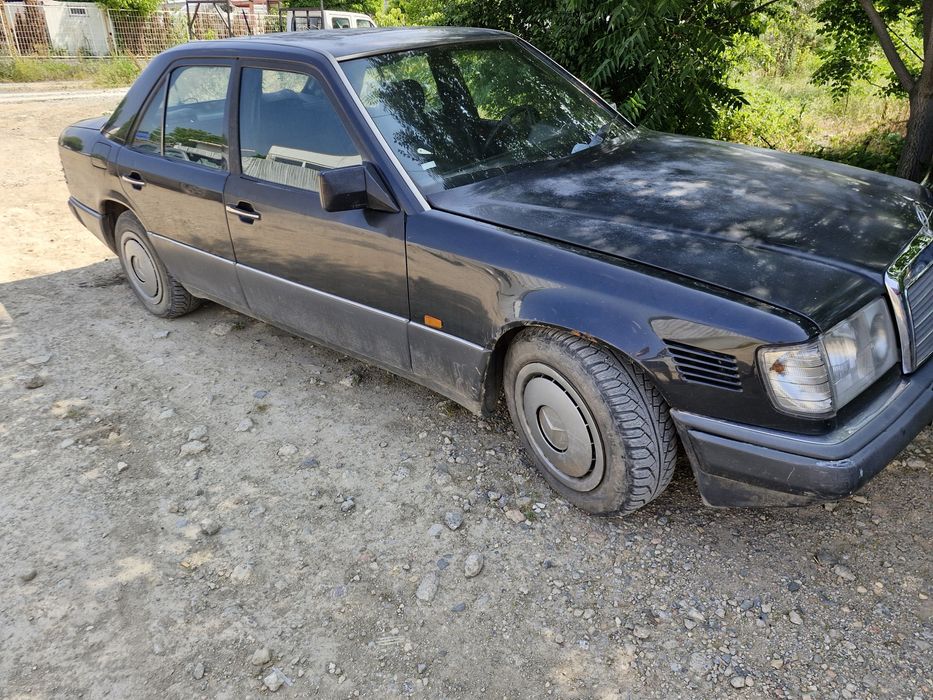 Мерцедес 124 2.5 турбо дизел НА ЧАСТИ