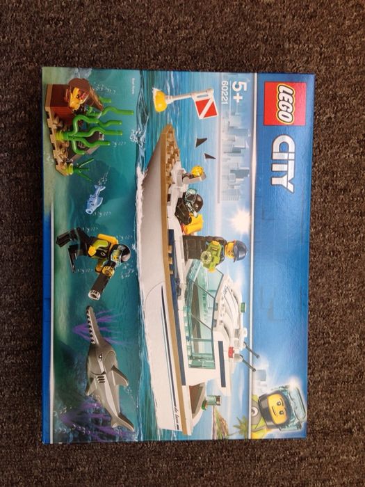 Lego - Barca de salvare (SIGILAT)