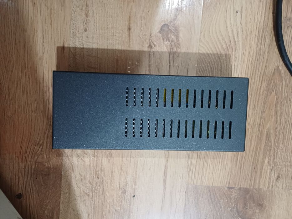 Sursa 24v 7A 180w Giesemann RS180
Este testata

#10