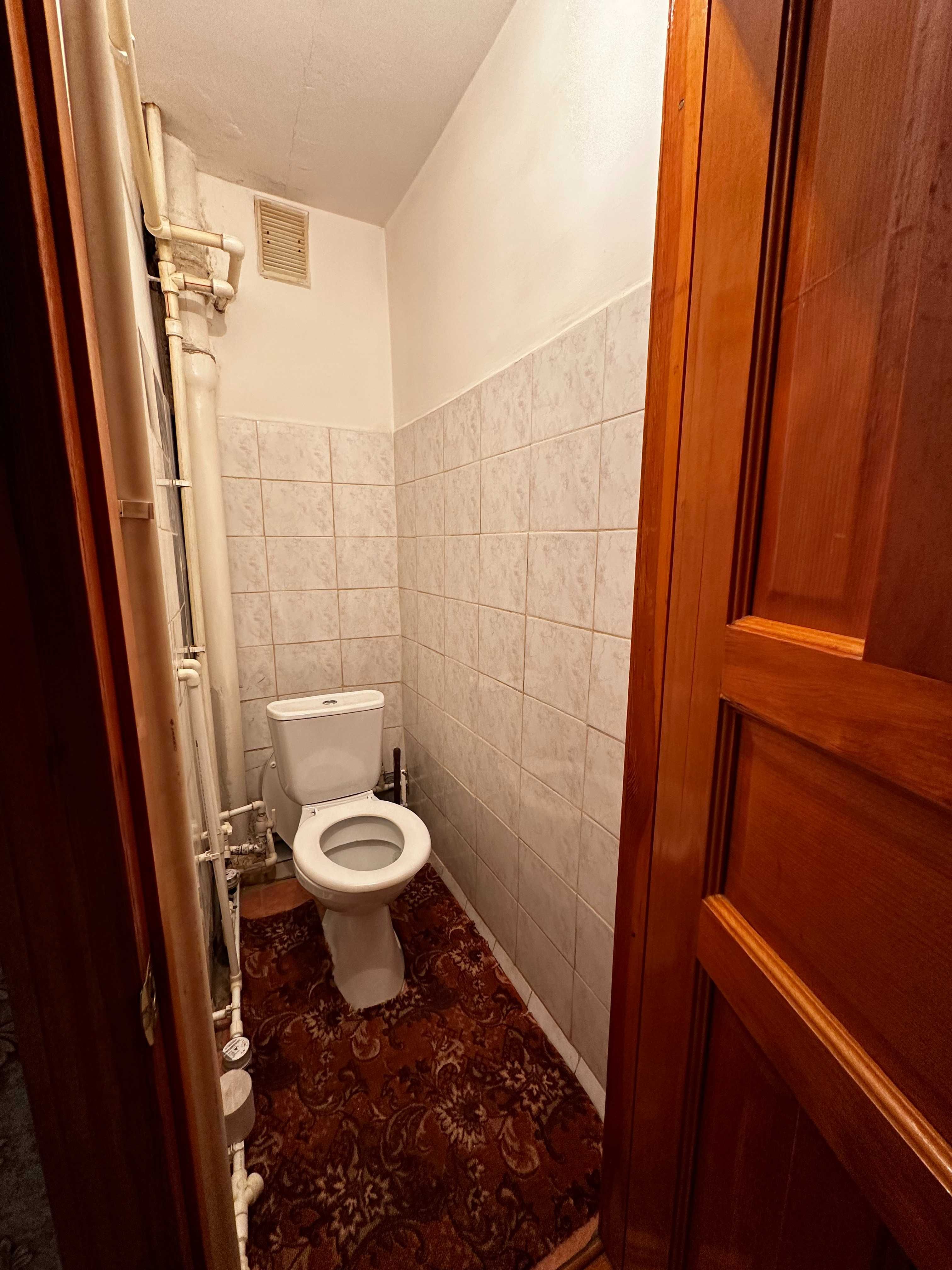Продам 3-ех комнатную квартиру в 19 - мкр.