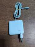 Incarcator Apple MacBook 16,5 V cu 3,65A
