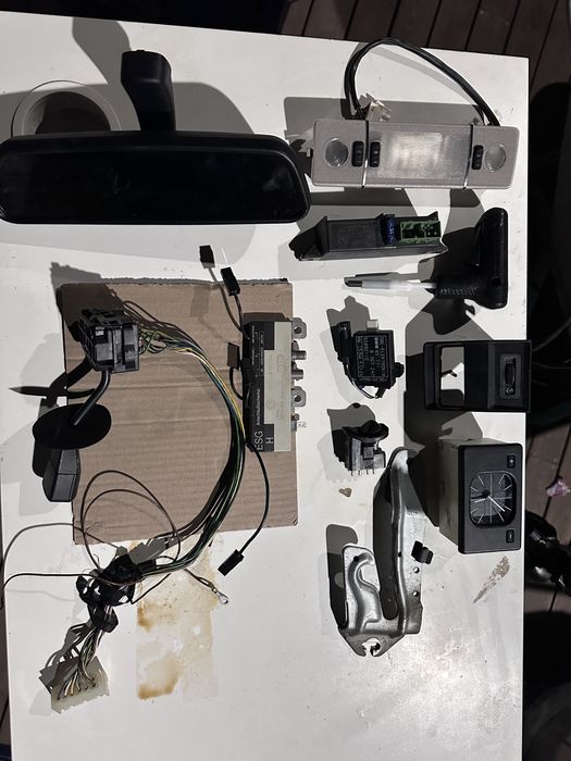 Запчасти на бмв е 34