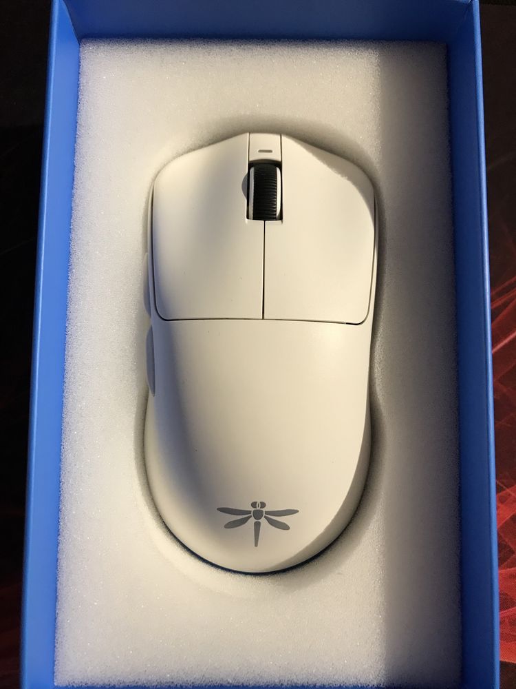 Продам мышь VGN Dragonfly f1 pro