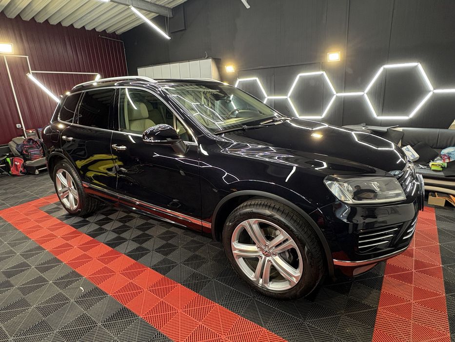 Touareg R-line 3.0 Tdi 4x4 262 cp