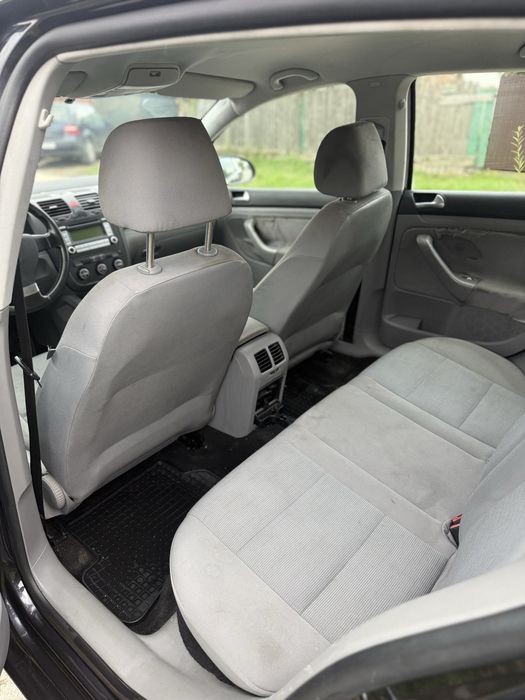 Golf 5 1.6v  2007