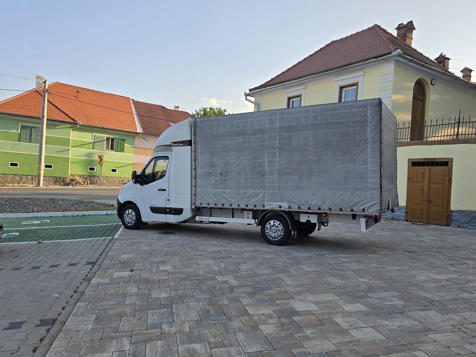 Renault master 2017,iveco daily