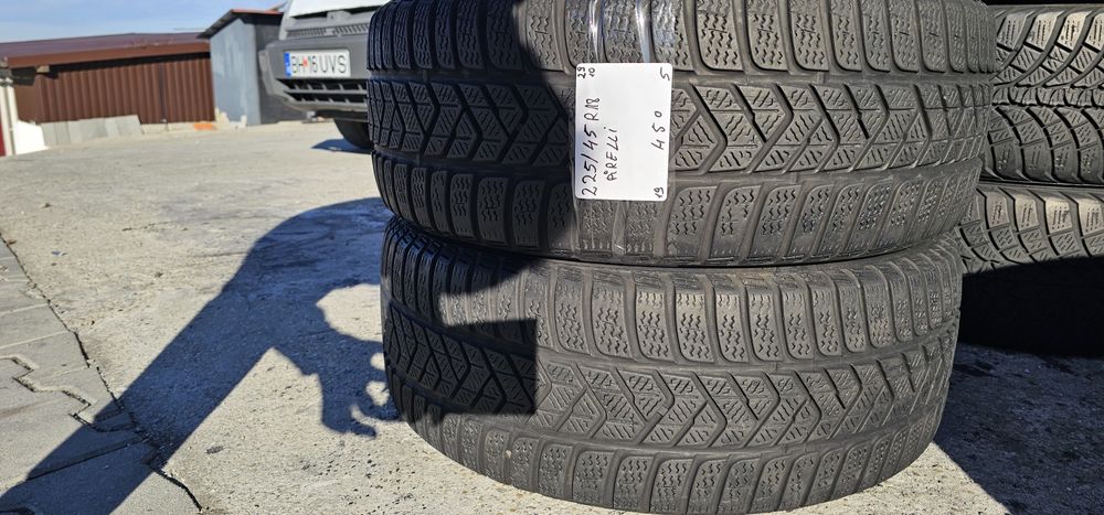 225 45 R 18 Pirelli Iarna