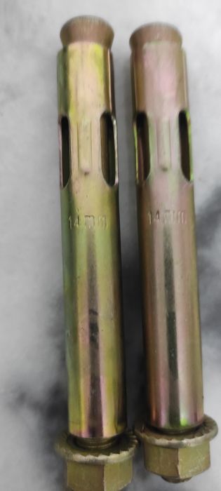 Анкерные болты 14*100 новые строительные в количестве 600 шт