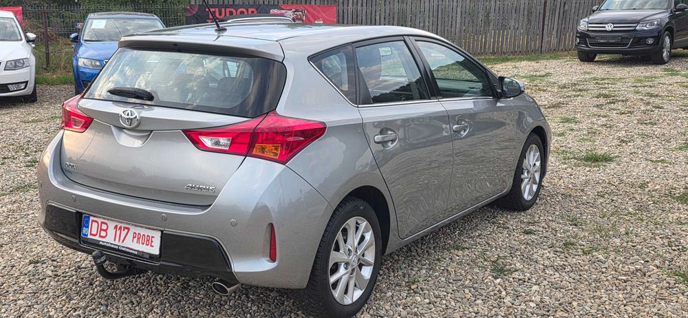 Toyota auris 2.0 tdi 136cp