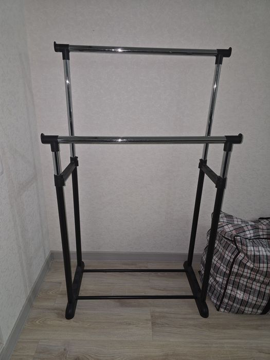 Вешалка напольная