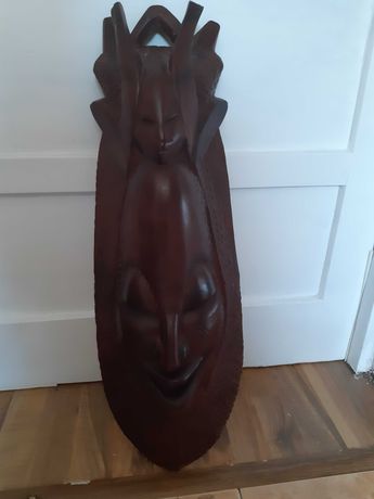 Masca sculptata in lemn masiv, inaltime 72cm